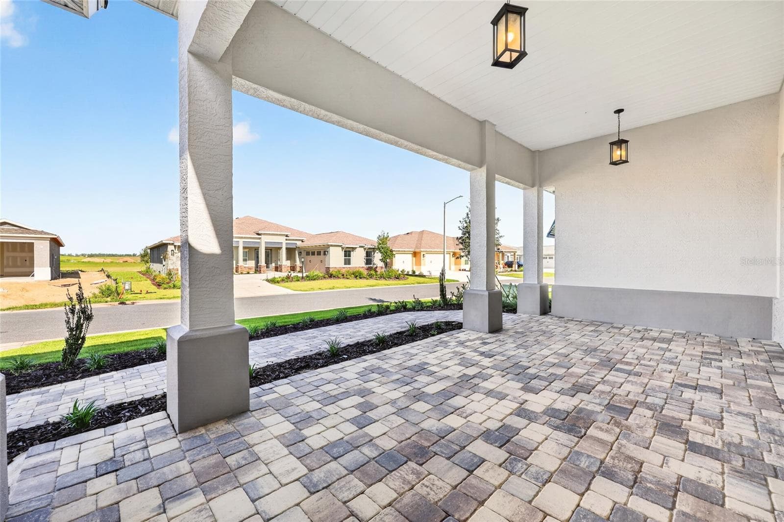 Single Family Residence at 8632 SW 99TH CIR, OCALA, photo 8 of 45