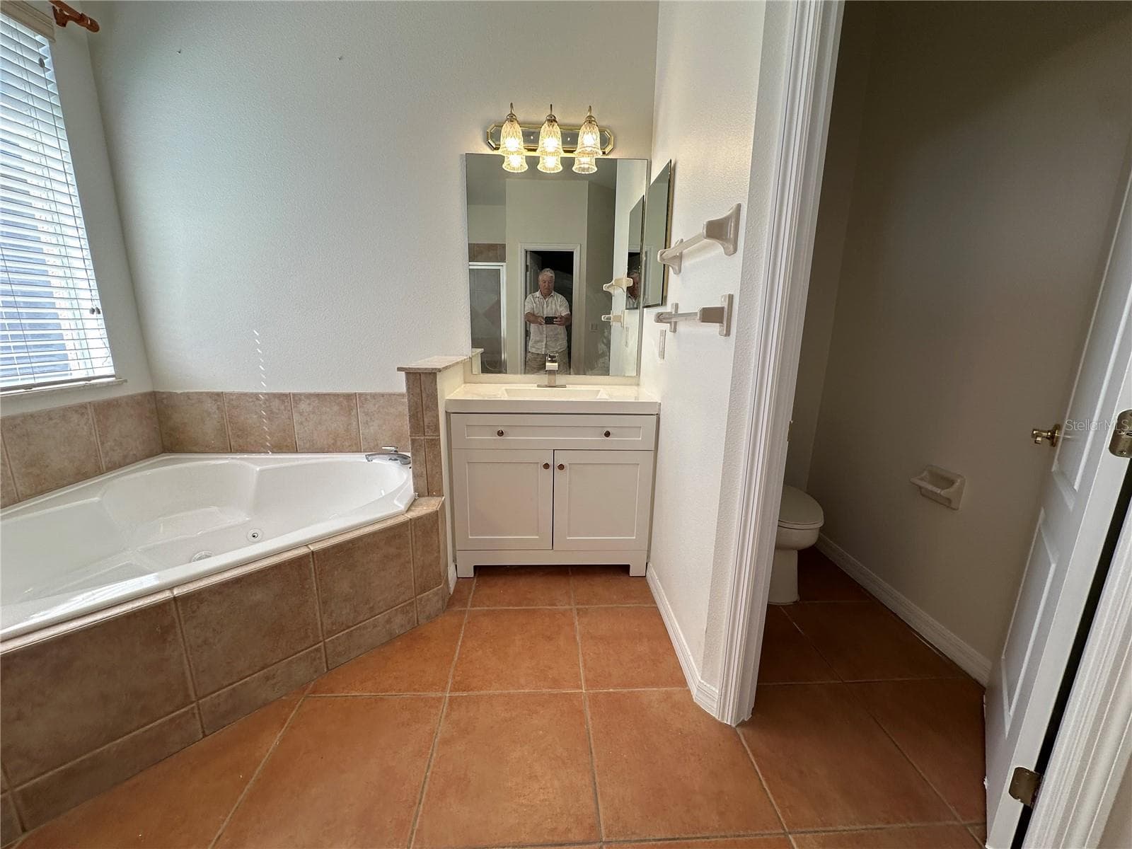 Single Family Residence at 13618 OLD DOCK RD, ORLANDO, photo 37 of 49