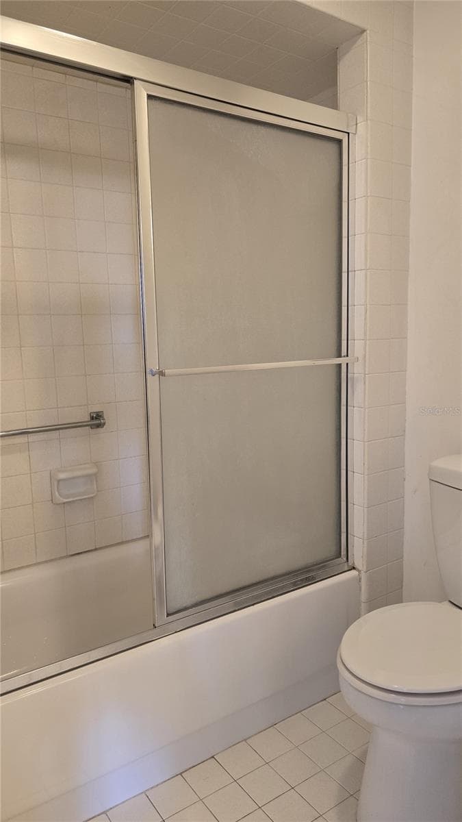 Shower - 4365 TAHITIAN GARDENS CIR #E, HOLIDAY