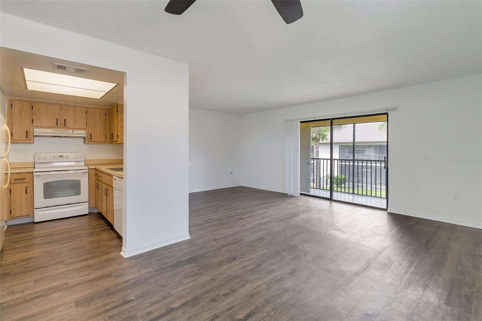 Condominium at 1058 MOLLIE LN, MELBOURNE, photo 17 of 23