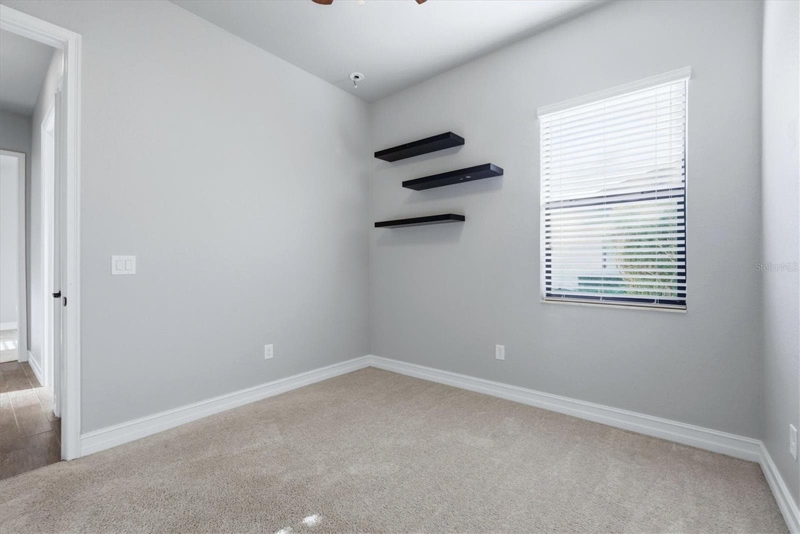 Single Family Residence at 8816 RUM RUNNER PL, BRADENTON, photo 23 of 87