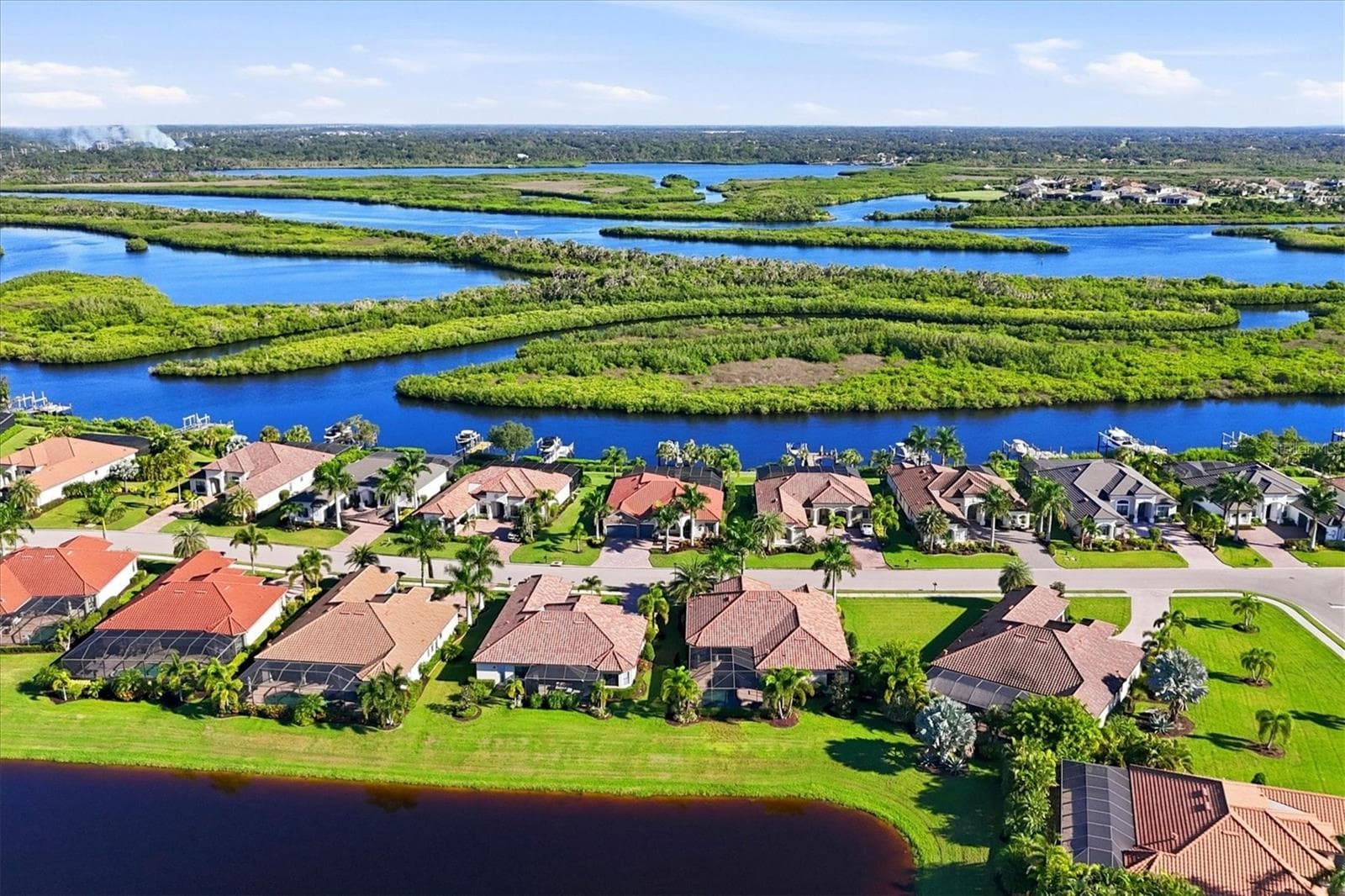 Single Family Residence at 8816 RUM RUNNER PL, BRADENTON, photo 41 of 87