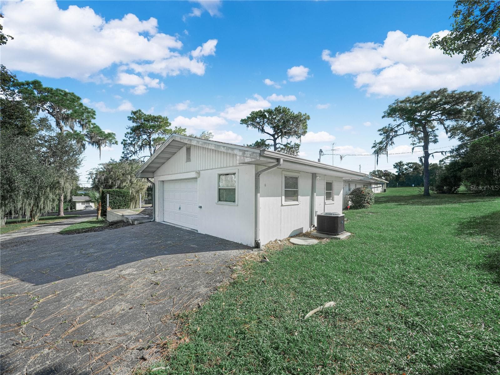 Single Family Residence at 20 PINE ST, BABSON PARK, photo 5 of 30
