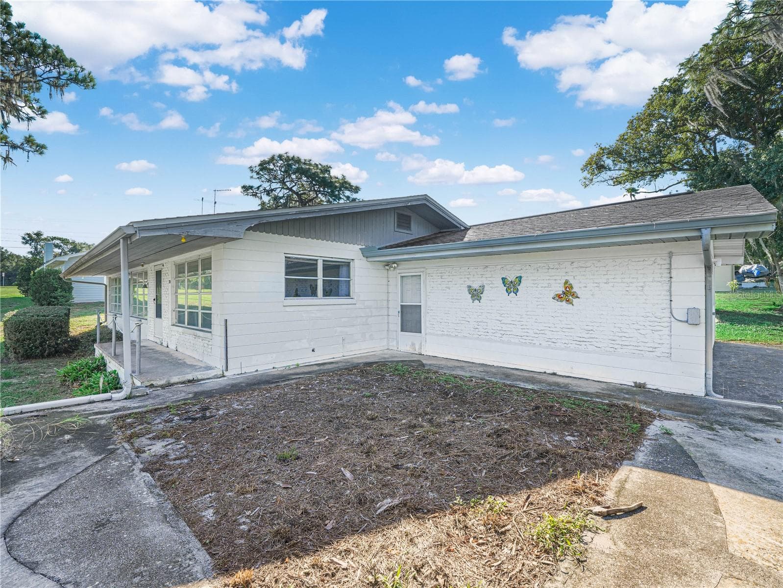 Single Family Residence at 20 PINE ST, BABSON PARK, photo 6 of 30