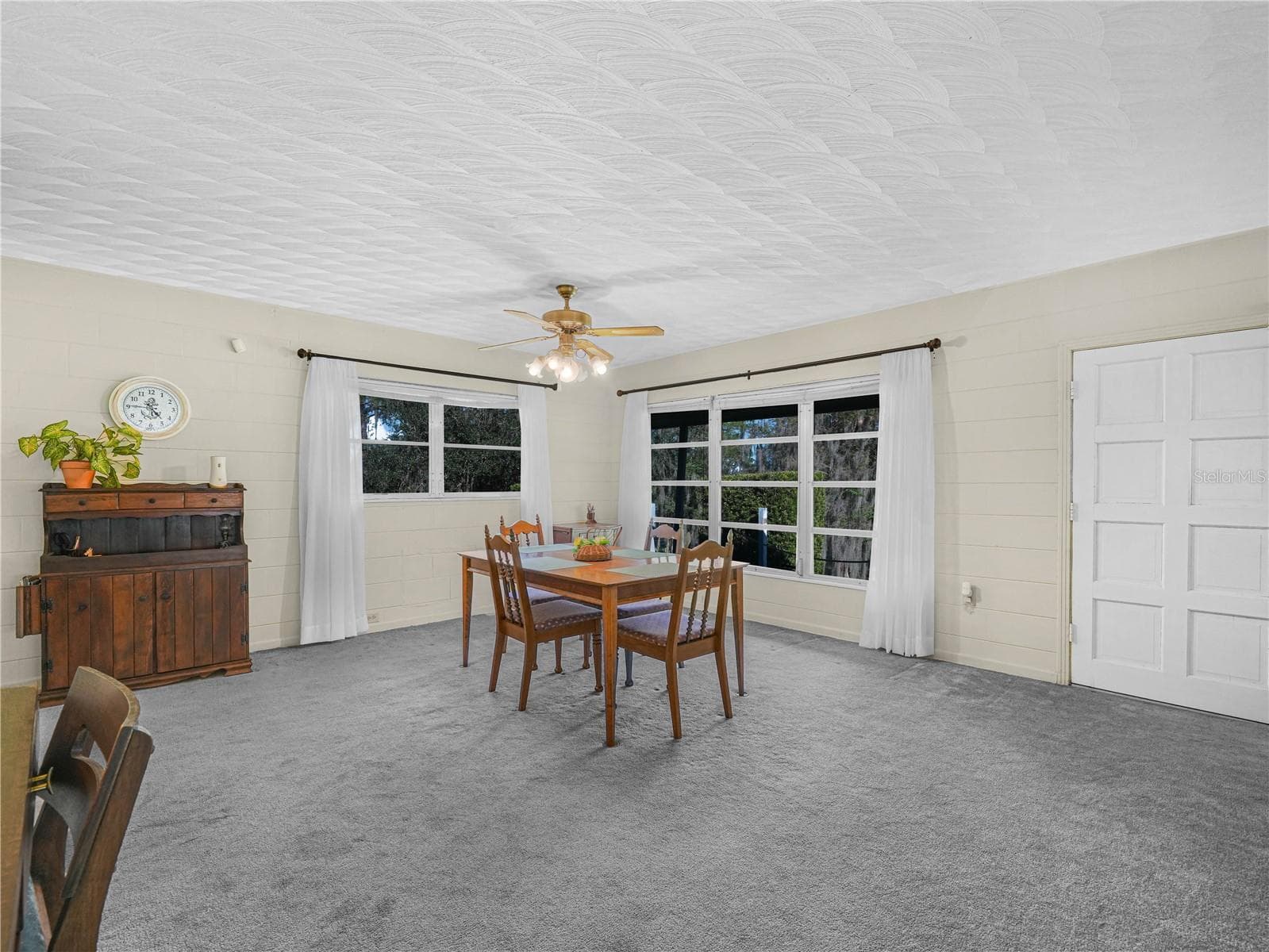 Dining Room - 20 PINE ST, BABSON PARK