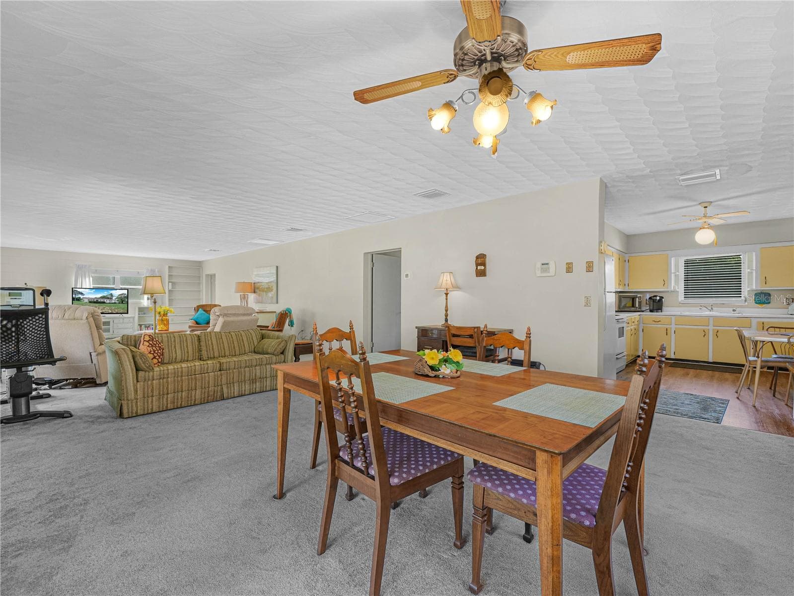 Dining Room - 20 PINE ST, BABSON PARK