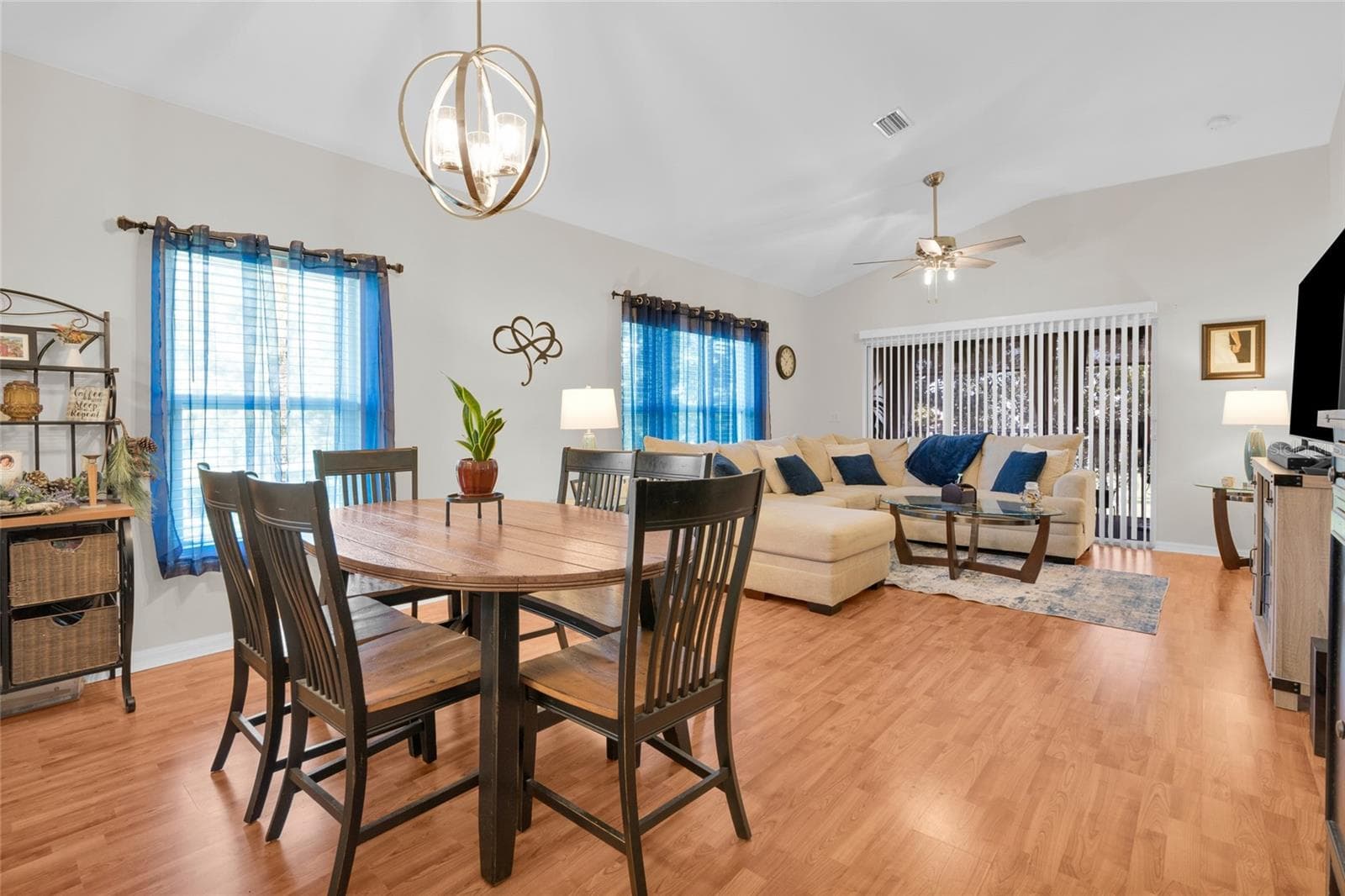 Condominium at 2280 SOMERSET RIDGE DR #201, LEHIGH ACRES, photo 4 of 47