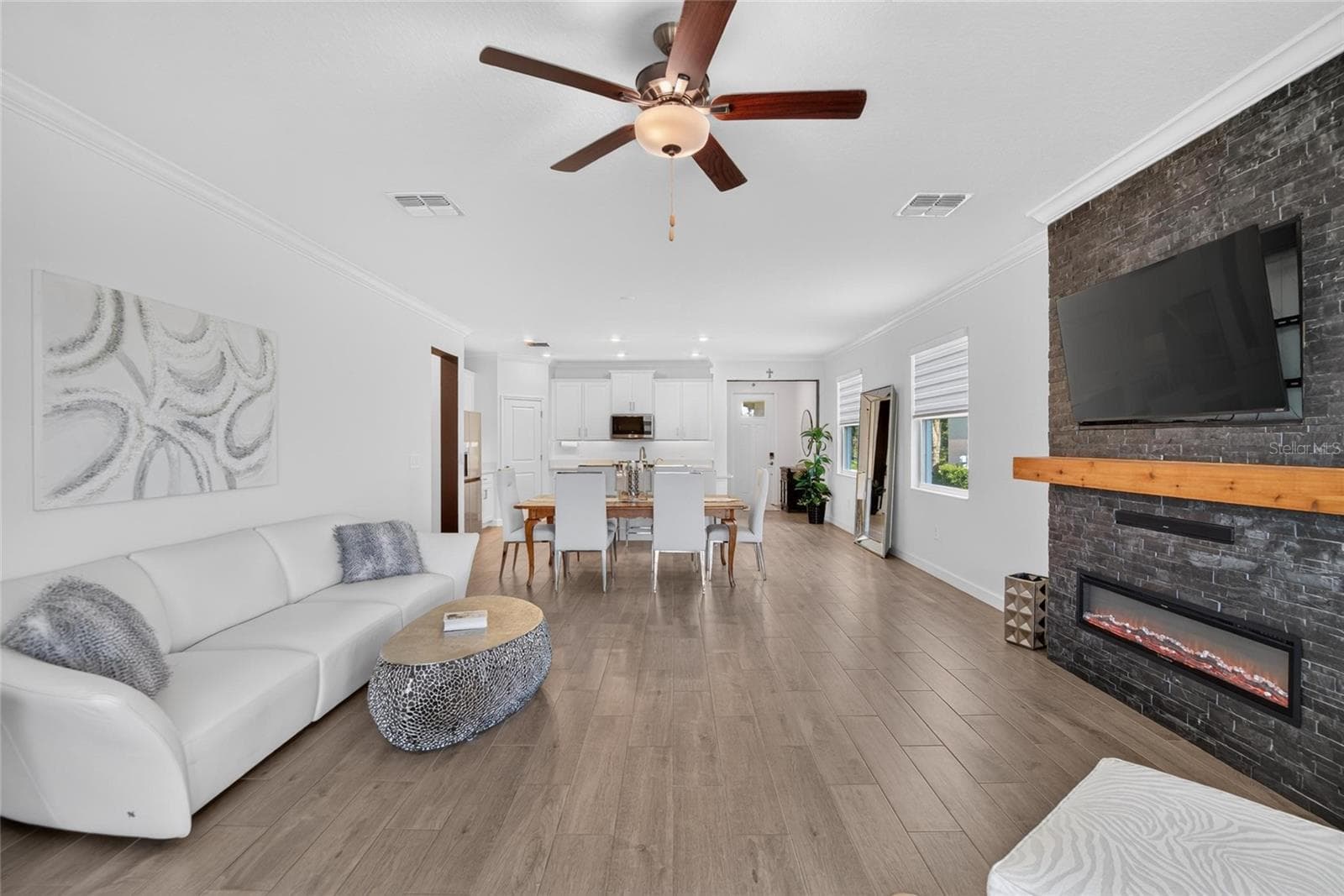 Single Family Residence at 17127 HOLLY WELL AVE, WIMAUMA, photo 23 of 100