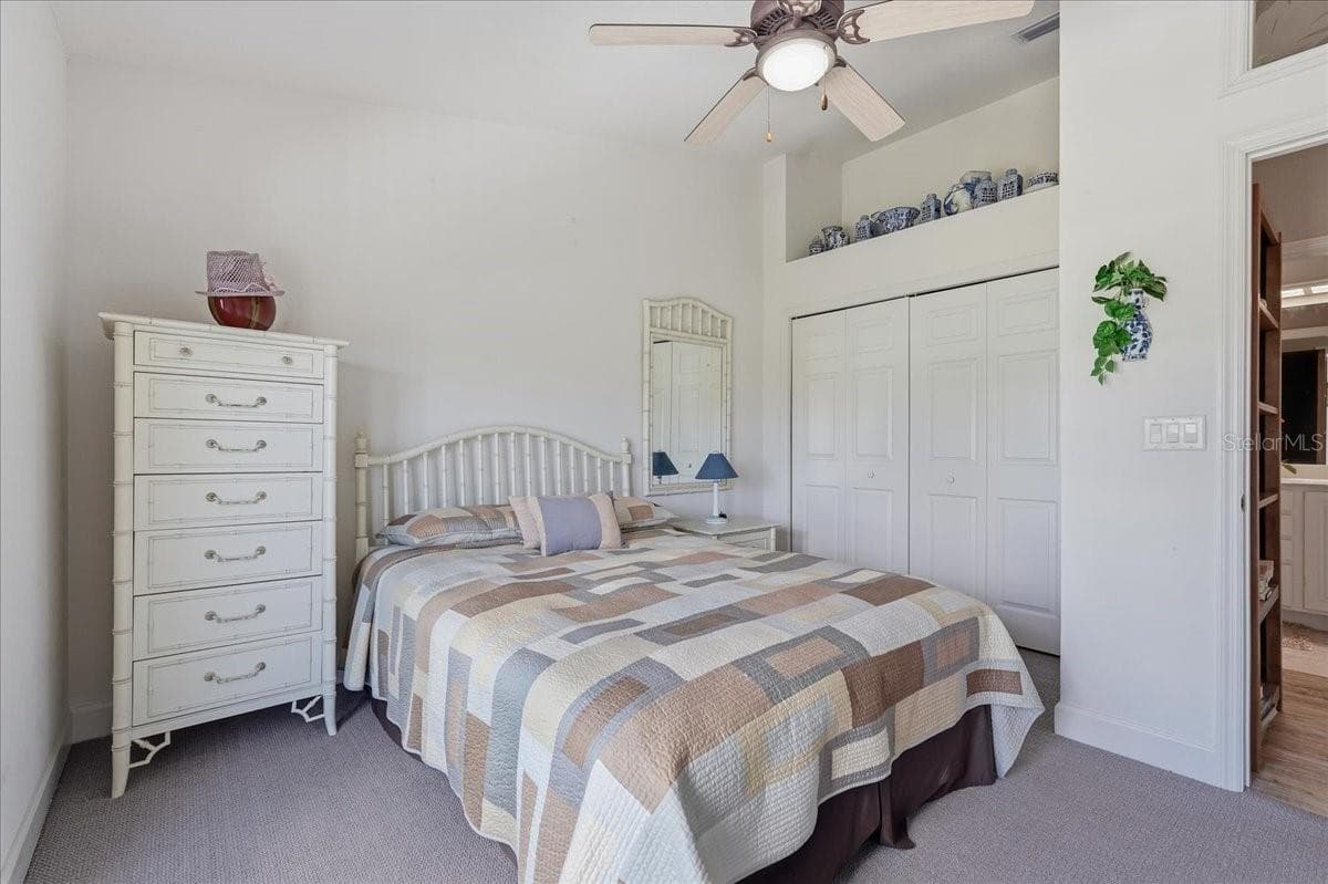 Townhouse at 101 SHOALS CIR, NORTH REDINGTON BEACH, photo 58 of 100