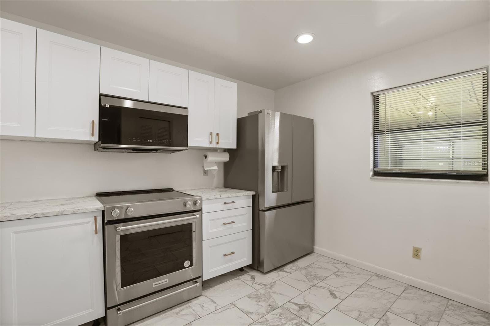 Condominium at 2107 HONOUR RD #2107, ORLANDO, photo 6 of 29