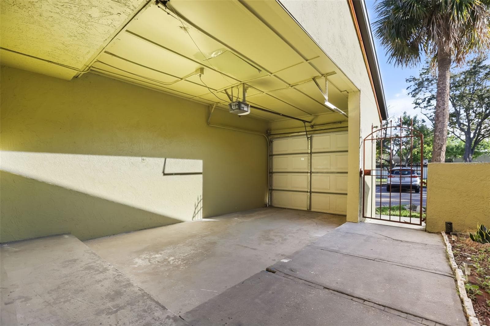 Condominium at 2107 HONOUR RD #2107, ORLANDO, photo 26 of 29