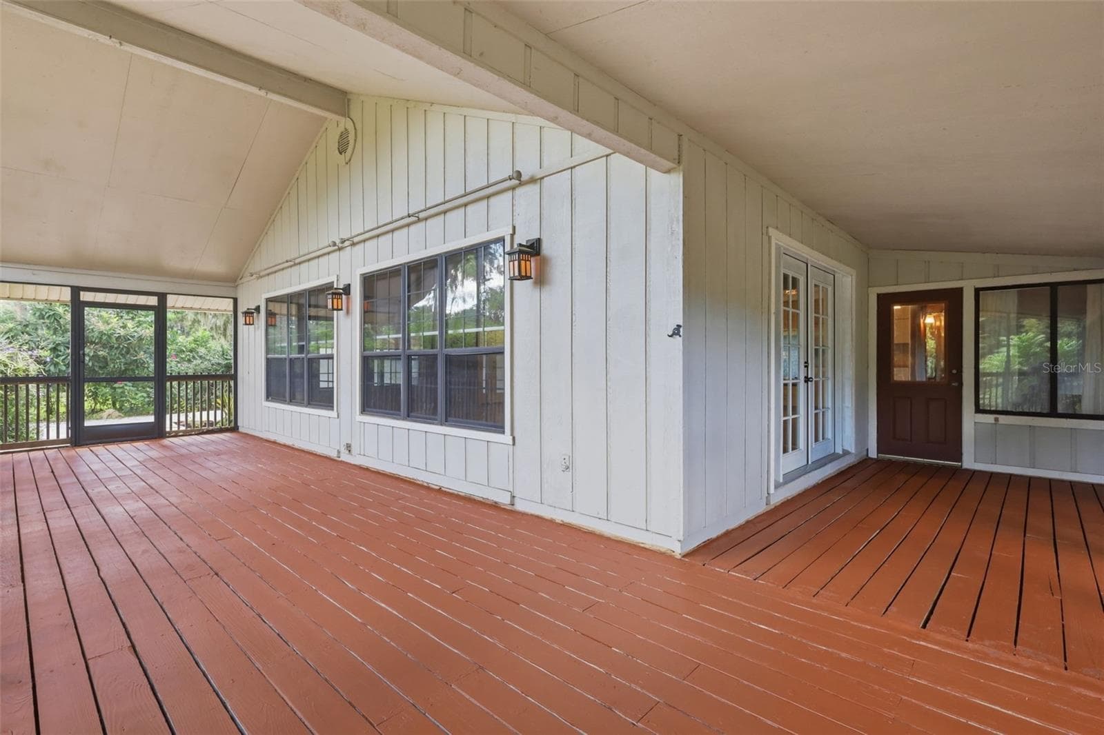 Main house Deck - 41520 CHARM LAKE DR, UMATILLA
