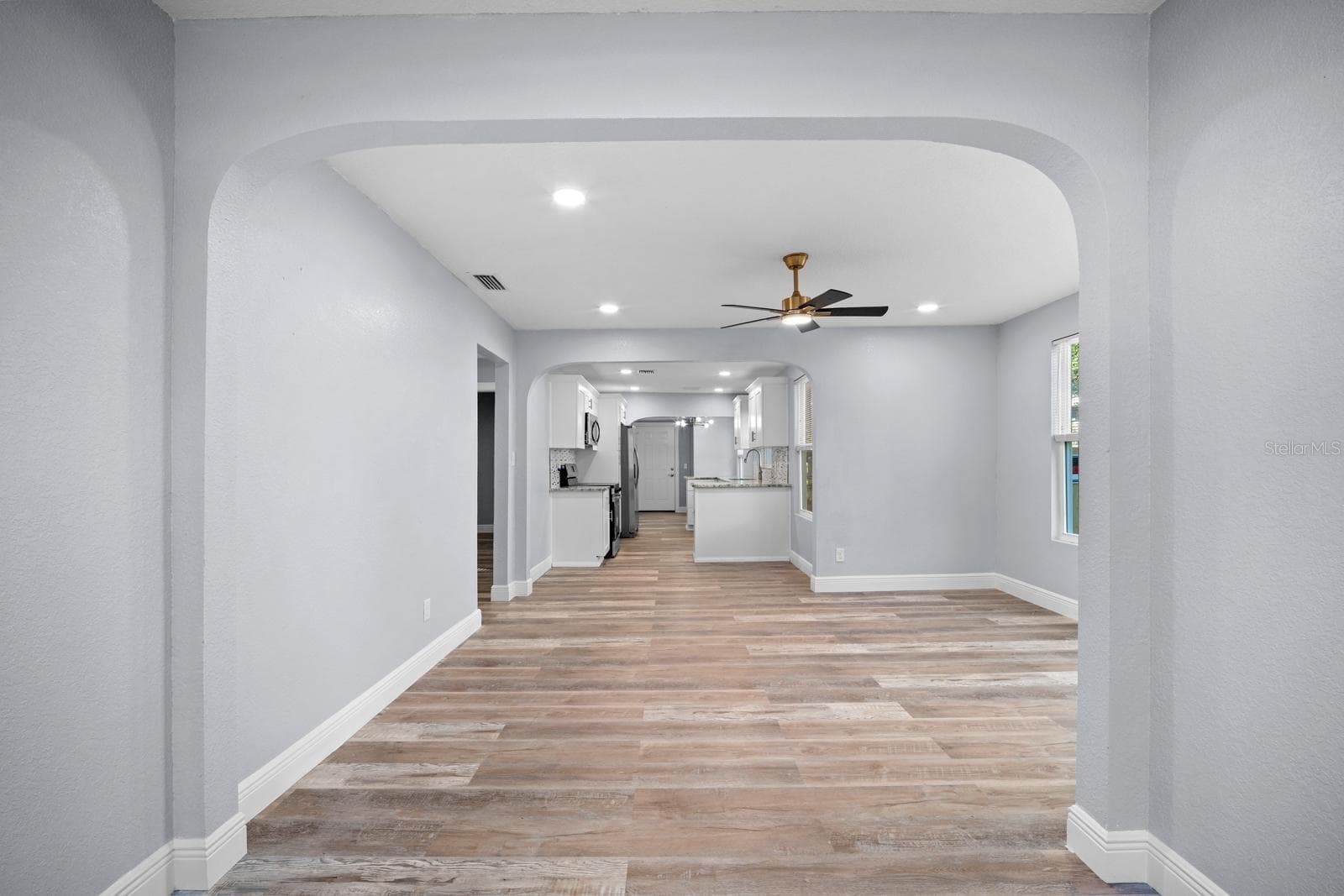 Single Family Residence at 1319 E NORFOLK ST, TAMPA, photo 5 of 34