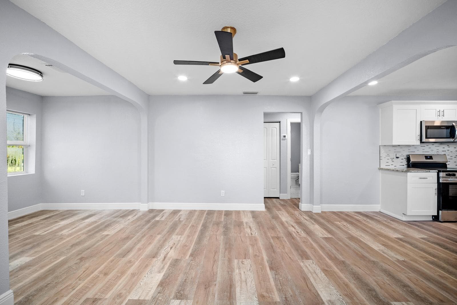 Single Family Residence at 1319 E NORFOLK ST, TAMPA, photo 9 of 34