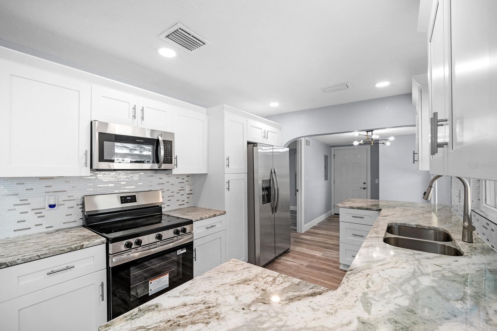 Single Family Residence at 1319 E NORFOLK ST, TAMPA, photo 11 of 34