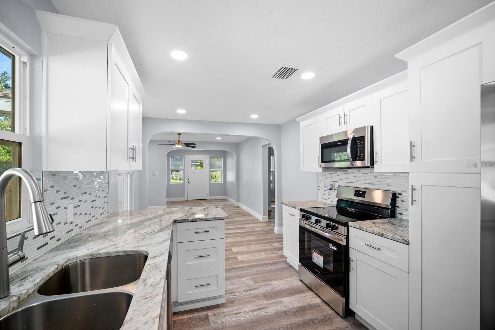 Single Family Residence at 1319 E NORFOLK ST, TAMPA, photo 12 of 34