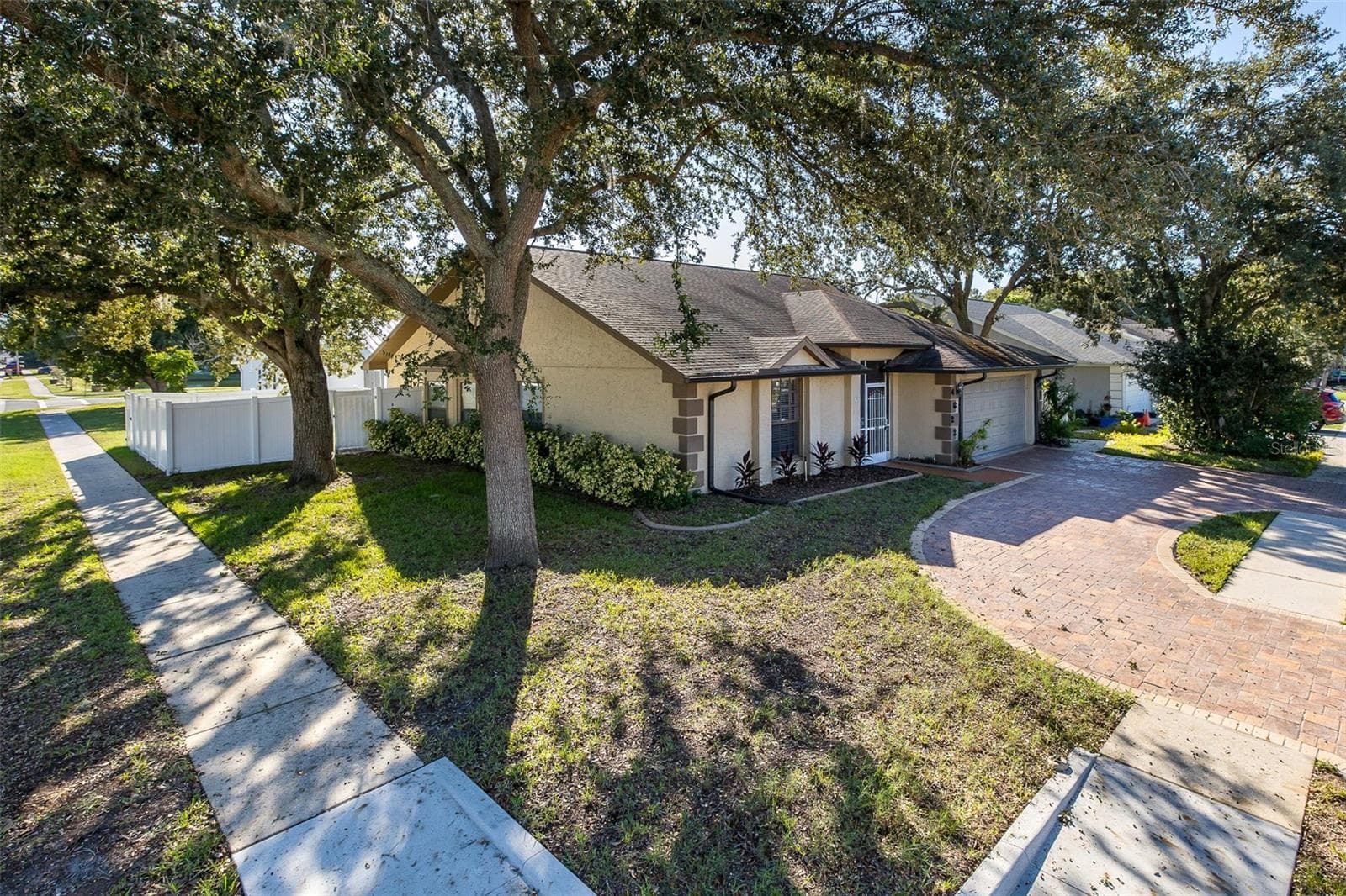 Single Family Residence at 4622 SAWGRASS BLVD, NEW PORT RICHEY, photo 3 of 30