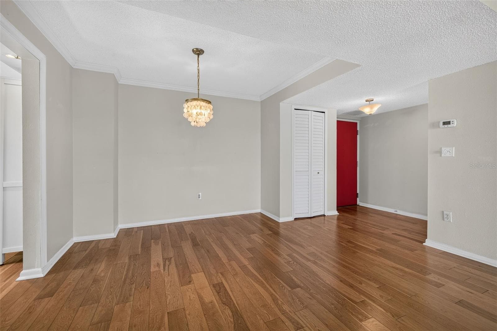 Condominium at 1120 N SHORE DR NE #502, ST PETERSBURG, photo 2 of 28