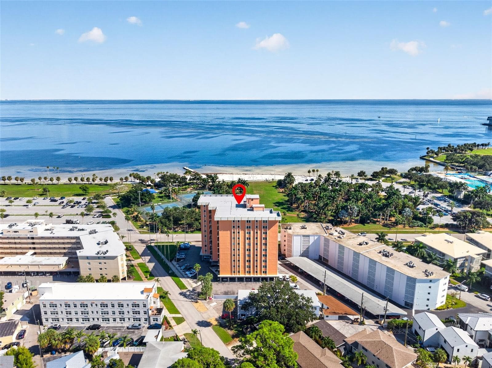 Condominium at 1120 N SHORE DR NE #502, ST PETERSBURG, photo 24 of 28