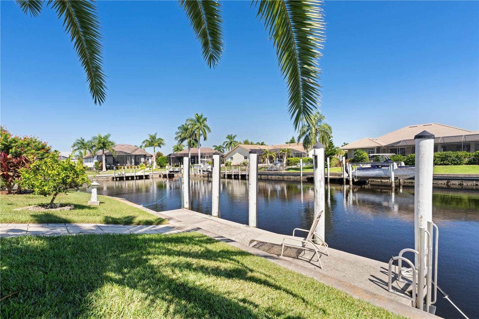 Single Family Residence at 1746 CASEY KEY DR, PUNTA GORDA, photo 6 of 75