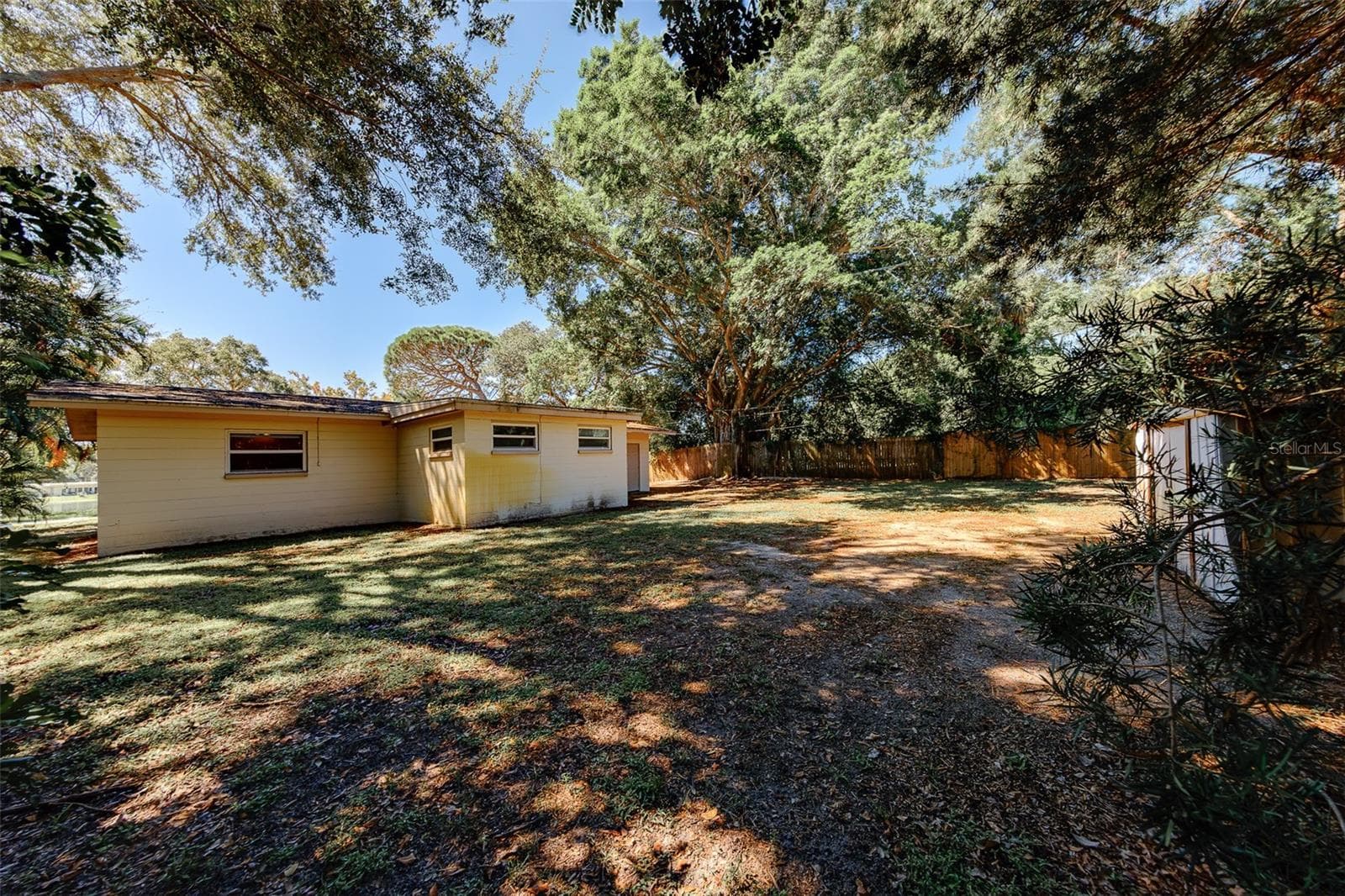 Single Family Residence at 811 69TH AVE S, ST PETERSBURG, photo 32 of 40