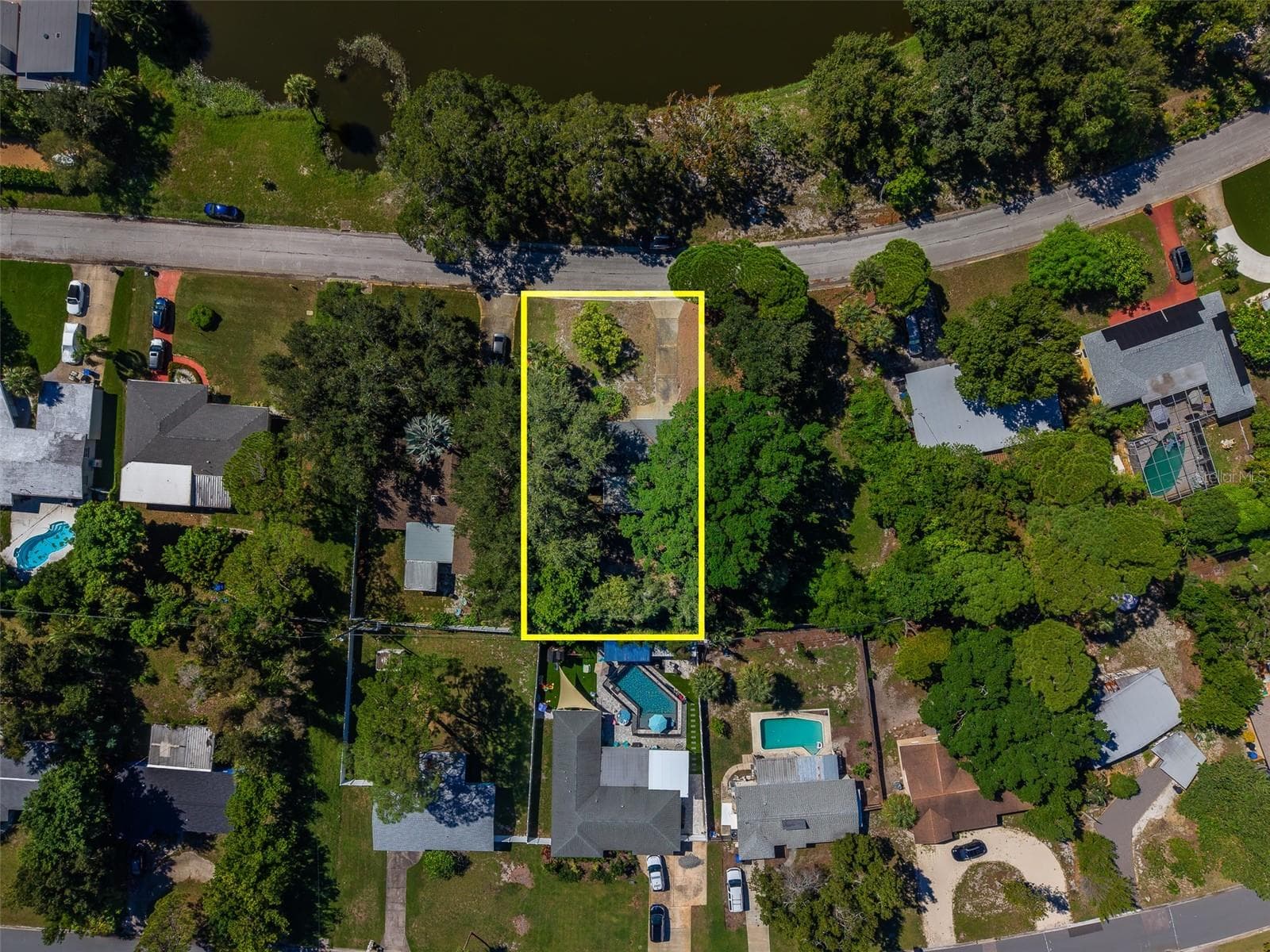 Single Family Residence at 811 69TH AVE S, ST PETERSBURG, photo 35 of 40
