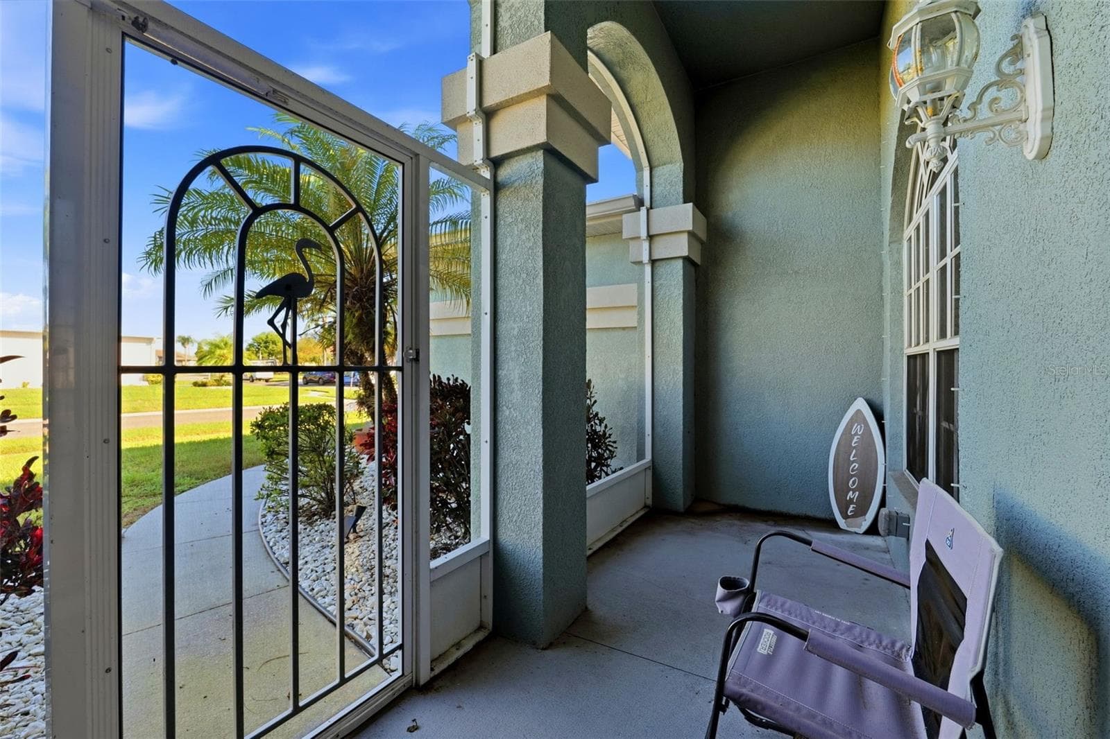 Single Family Residence at 1623 VISTOSO LN, RUSKIN, photo 10 of 21