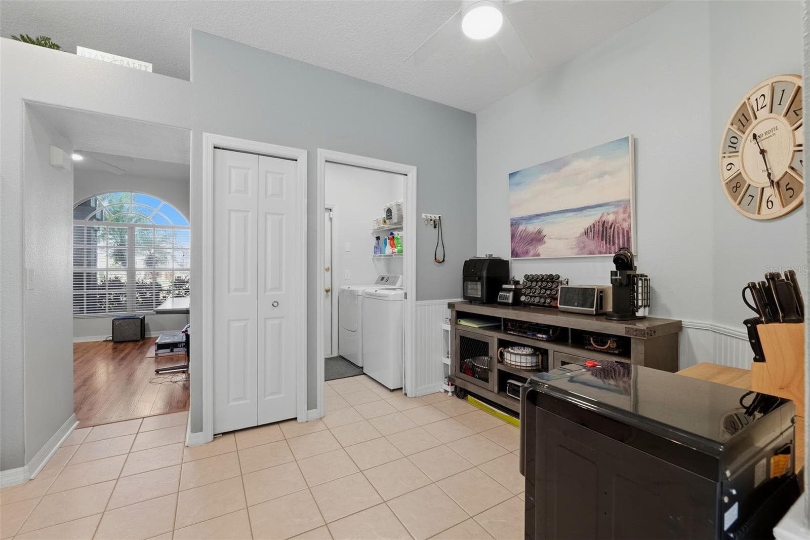 Single Family Residence at 1623 VISTOSO LN, RUSKIN, photo 13 of 21