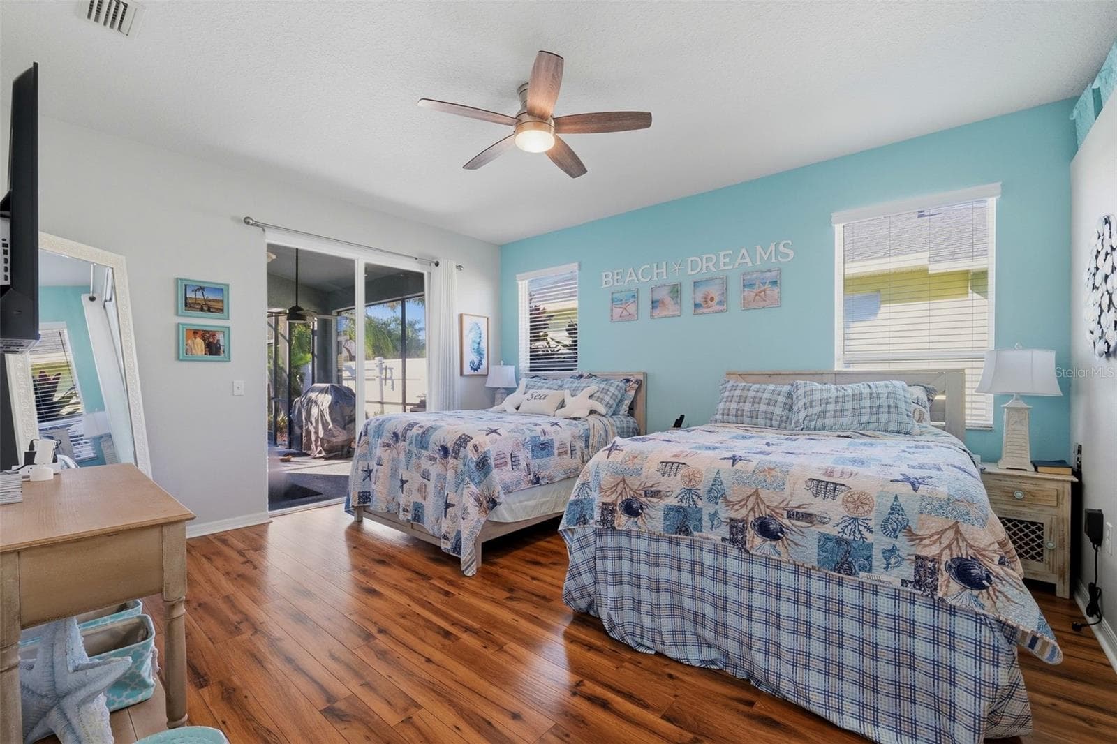 Single Family Residence at 1623 VISTOSO LN, RUSKIN, photo 15 of 21