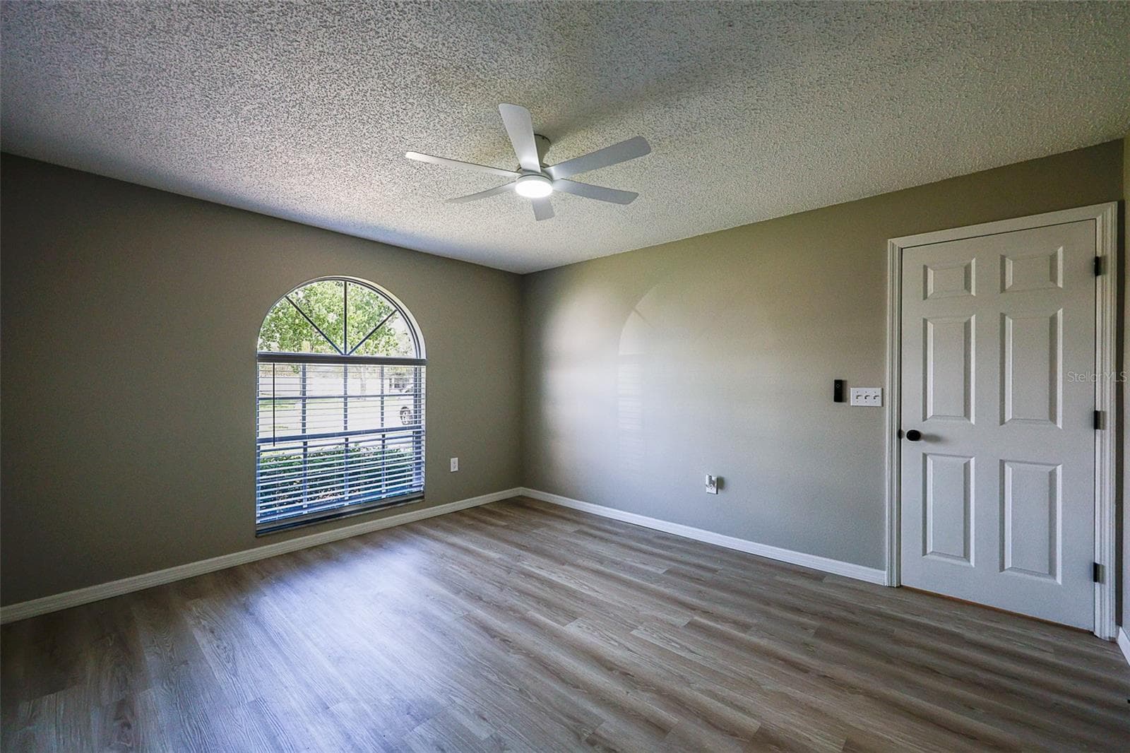 Single Family Residence at 5351 ST LUCIA DR, LAKELAND, photo 15 of 30