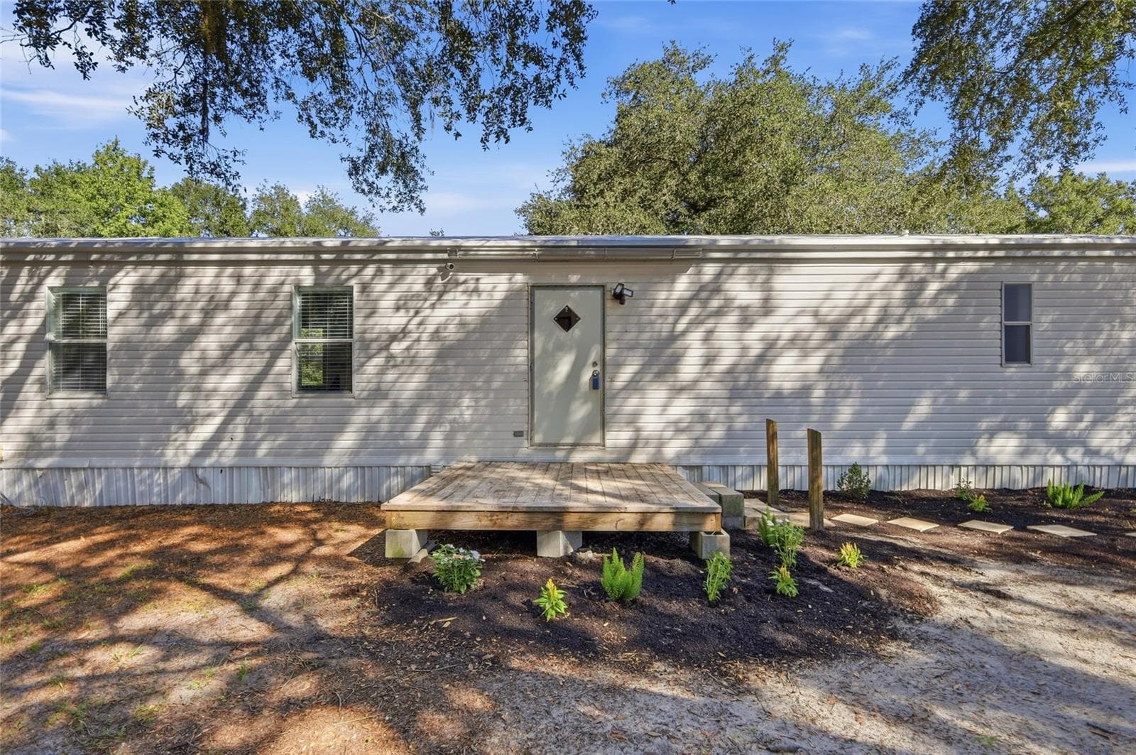 Back of home - 2138 LAKE ELLA RD, FRUITLAND PARK