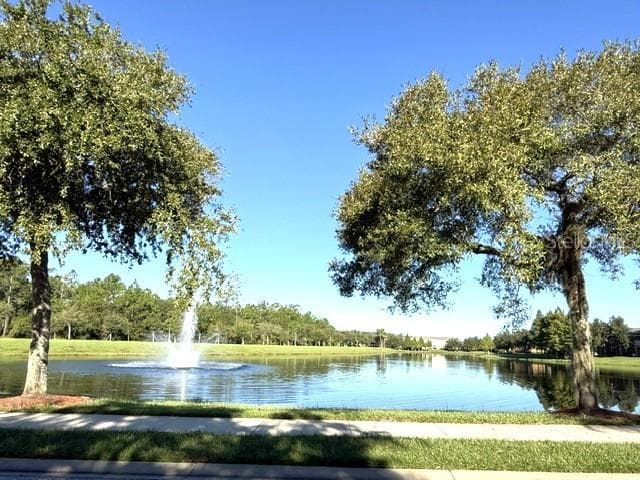 Community offers walking paths and ponds - 110 GLENEAGLE GRANDE DR, DAYTONA BEACH
