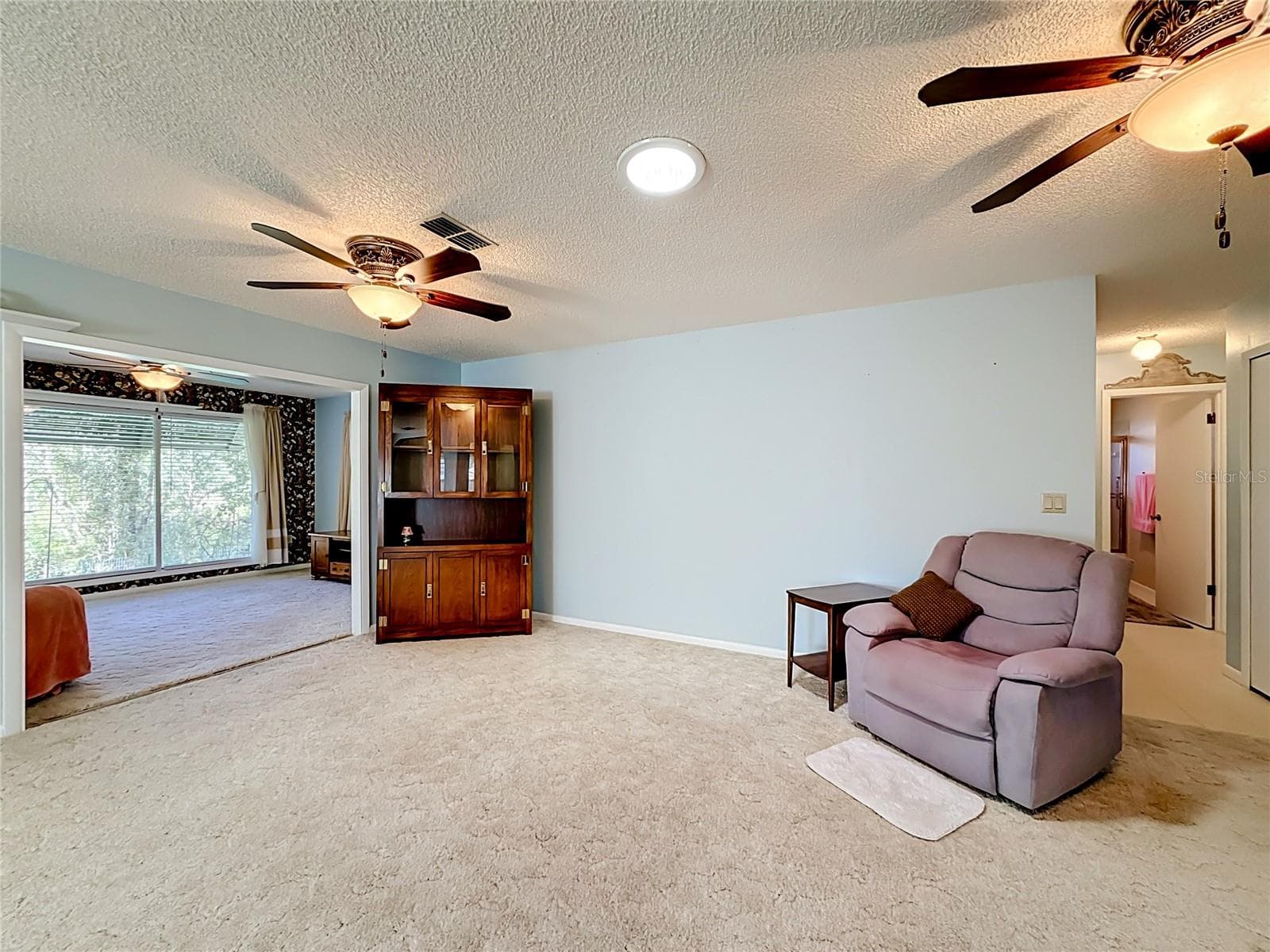 Livingroom - 1706 ORKNEY DR, LEESBURG