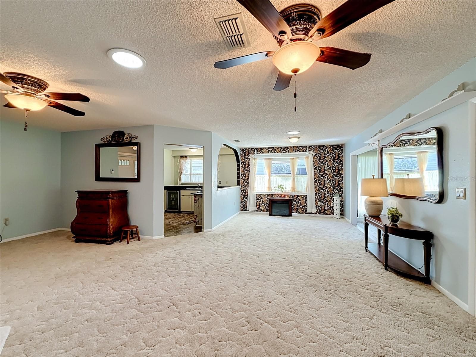 Single Family Residence at 1706 ORKNEY DR, LEESBURG, photo 13 of 55