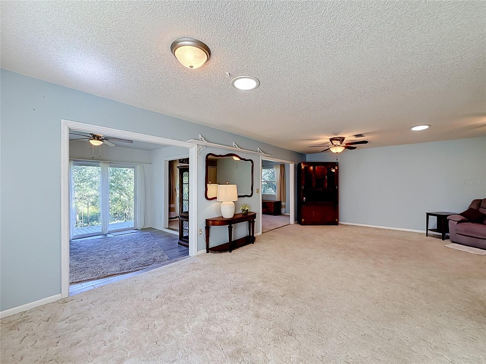 Sunroom overlooking the conservation area - 1706 ORKNEY DR, LEESBURG