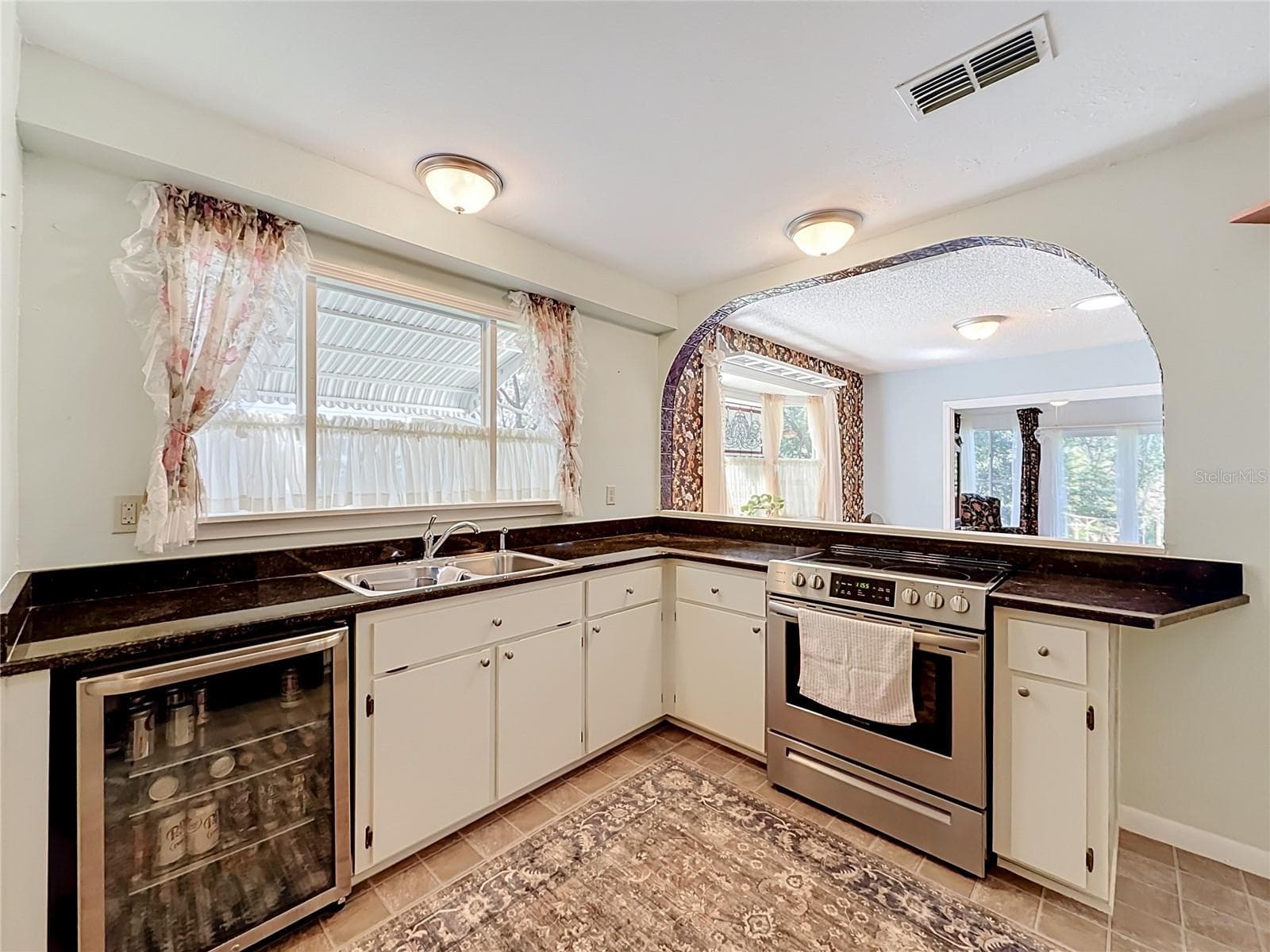 Beverage fridge, the grandkids will love you! - 1706 ORKNEY DR, LEESBURG