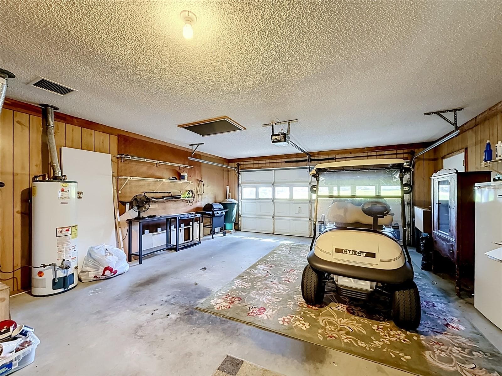 The club car is included! - 1706 ORKNEY DR, LEESBURG
