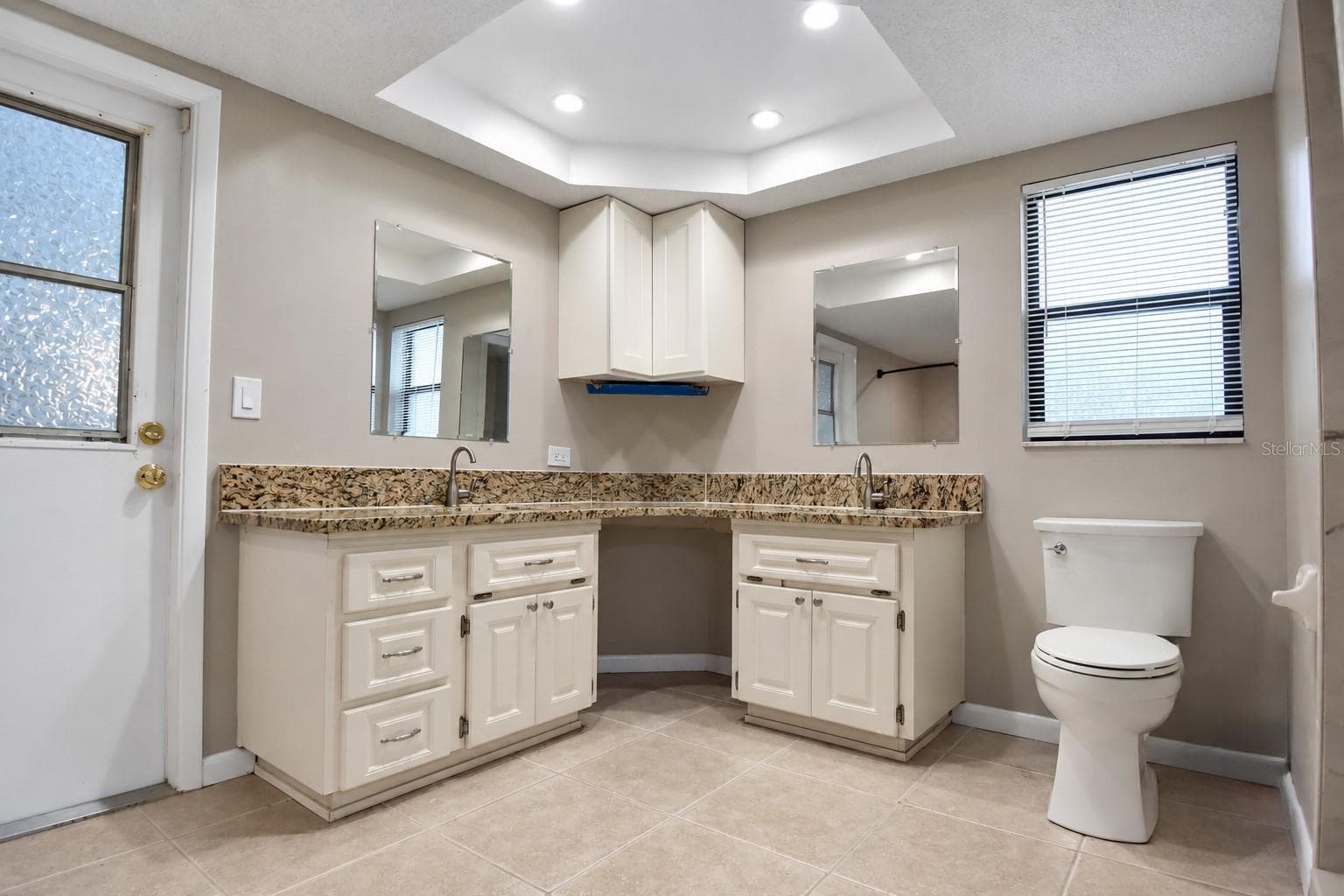 Single Family Residence at 10192 SWANSON CT, SPRING HILL, photo 7 of 75