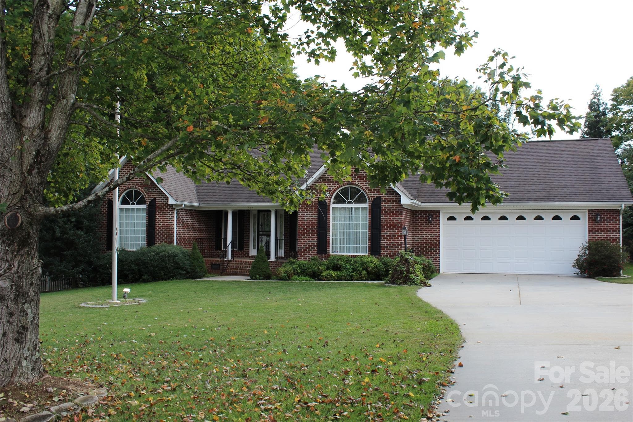 Single Family Residence at 1697 Old Mill Road, Lincolnton, photo 2 of 27