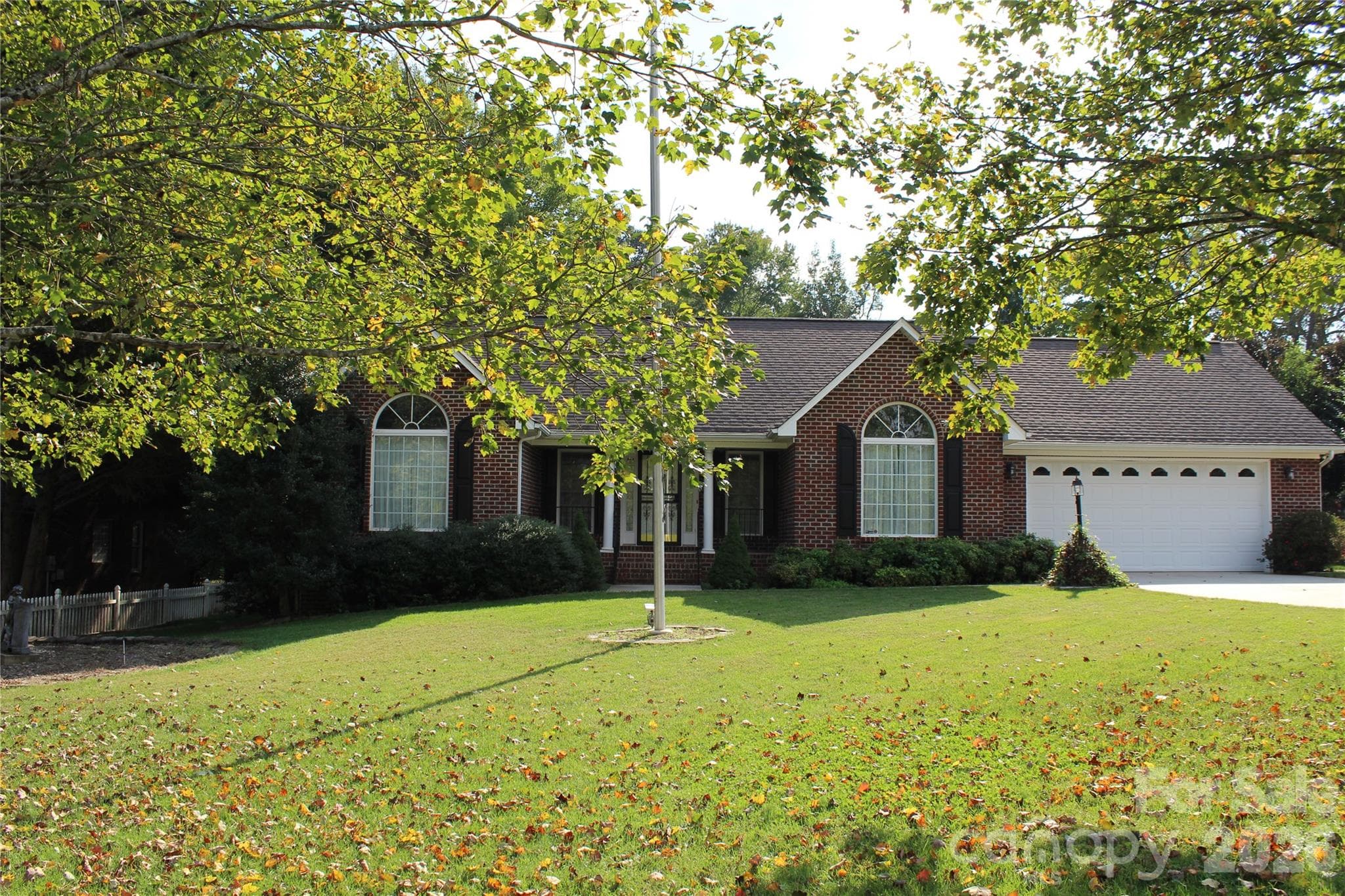 Single Family Residence at 1697 Old Mill Road, Lincolnton, photo 3 of 27