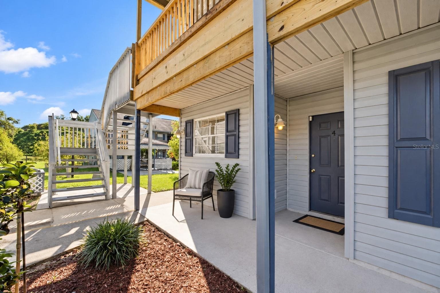 ENTRANCE - 313 DIRKSEN DR #G4, DEBARY
