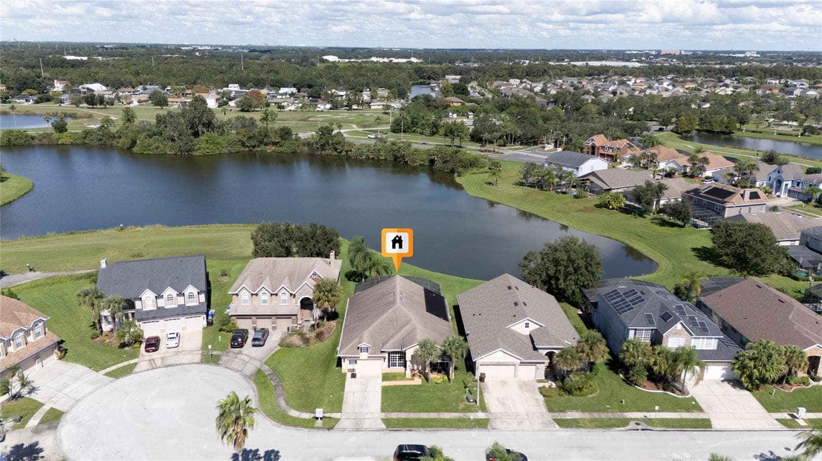 Single Family Residence at 2111 DRIVE WAY, KISSIMMEE, photo 2 of 49