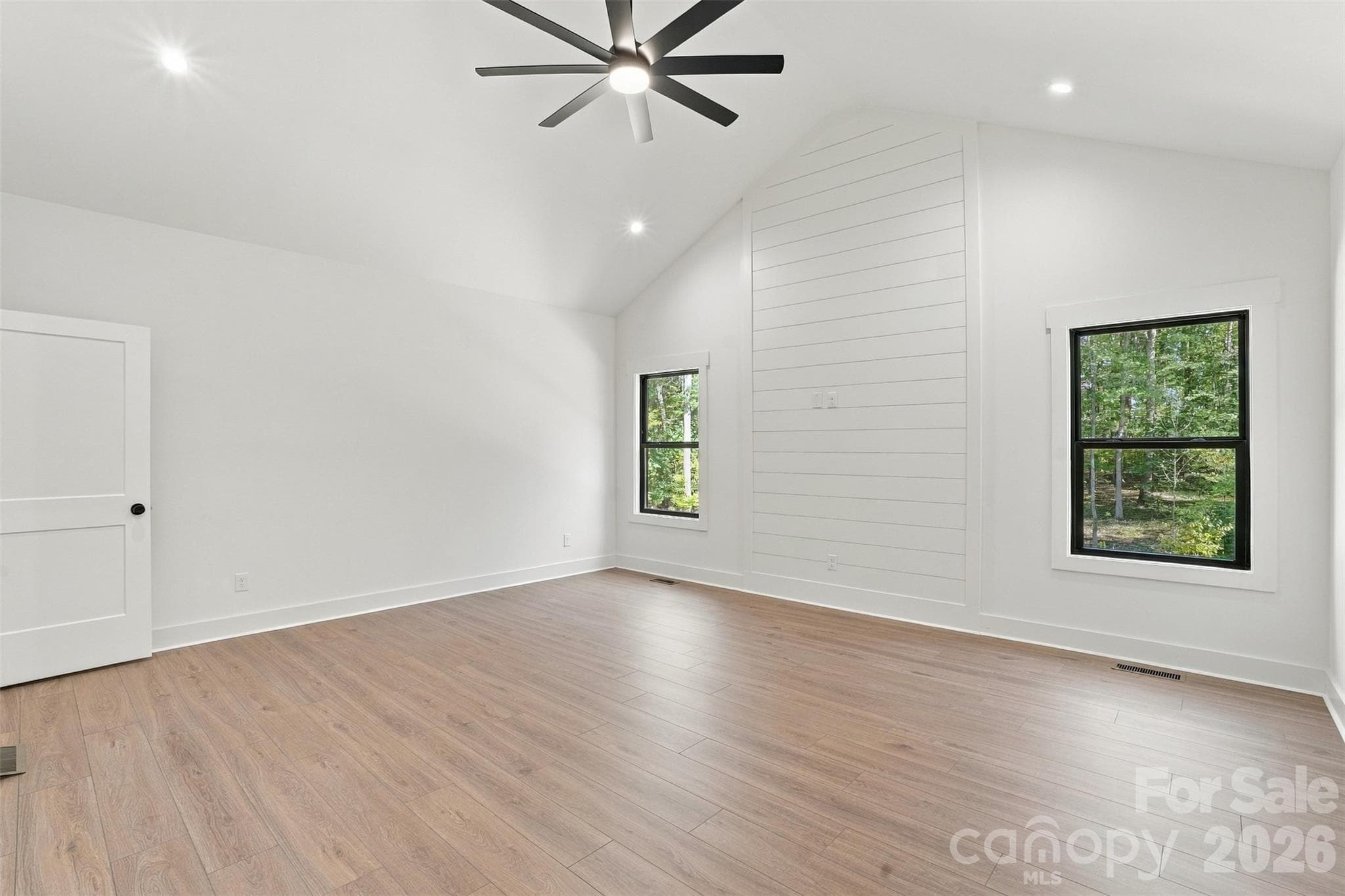 Game/Bonus/Flex Room - 219 Barra Drive, Waxhaw