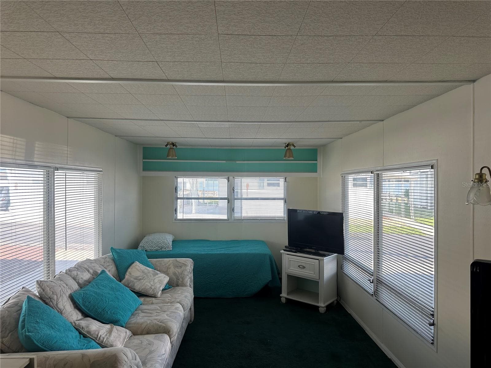 Mobile Home at 558 SINCLAIR CIR, TAVARES, photo 7 of 15