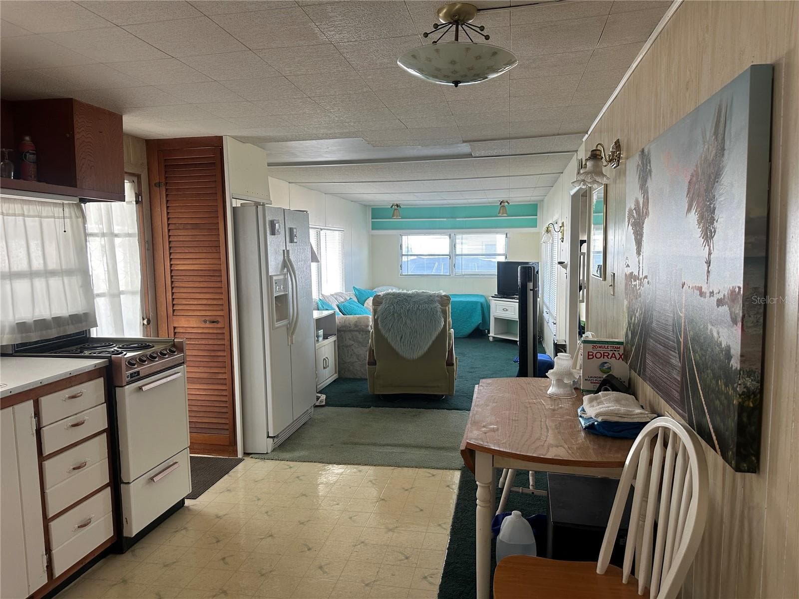 Mobile Home at 558 SINCLAIR CIR, TAVARES, photo 9 of 15