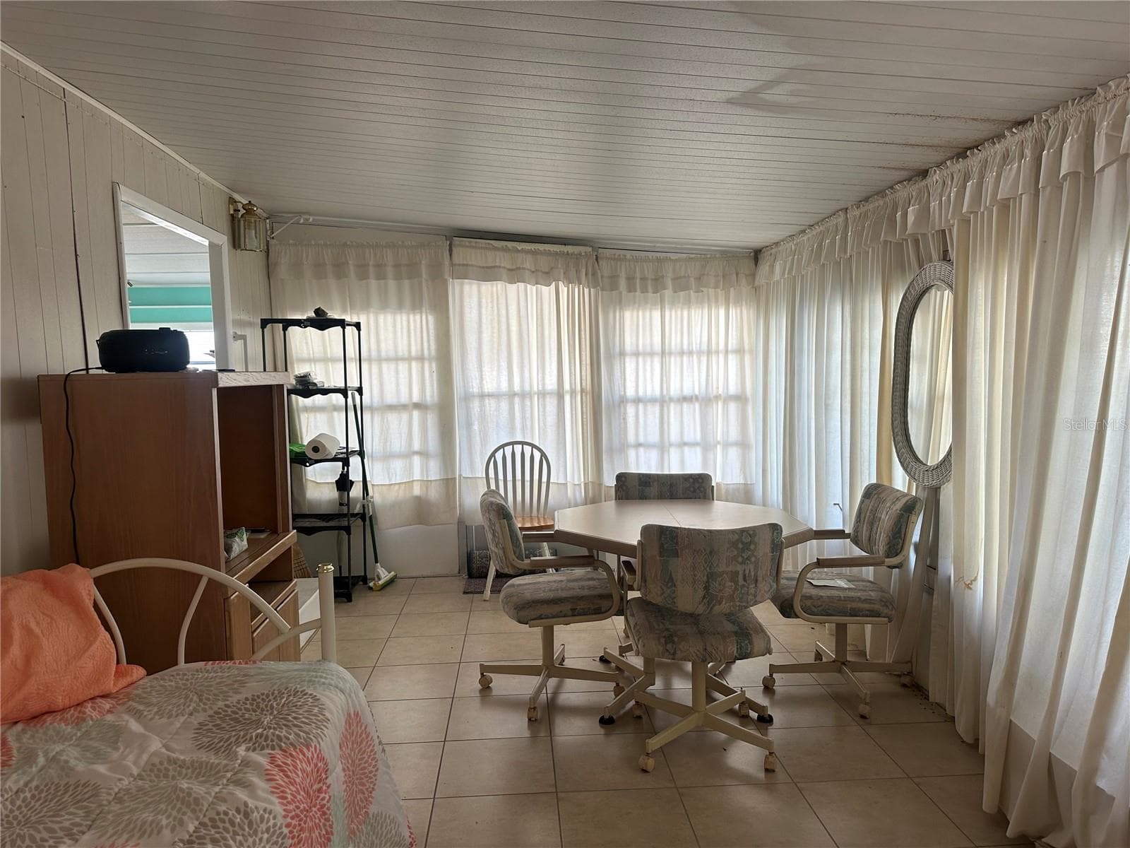 Mobile Home at 558 SINCLAIR CIR, TAVARES, photo 12 of 15