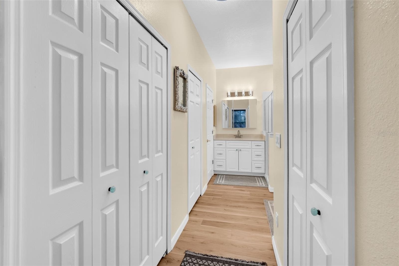 Bathroom 1 with 2 Closets - 4377 SAMBOURNE ST, CLERMONT