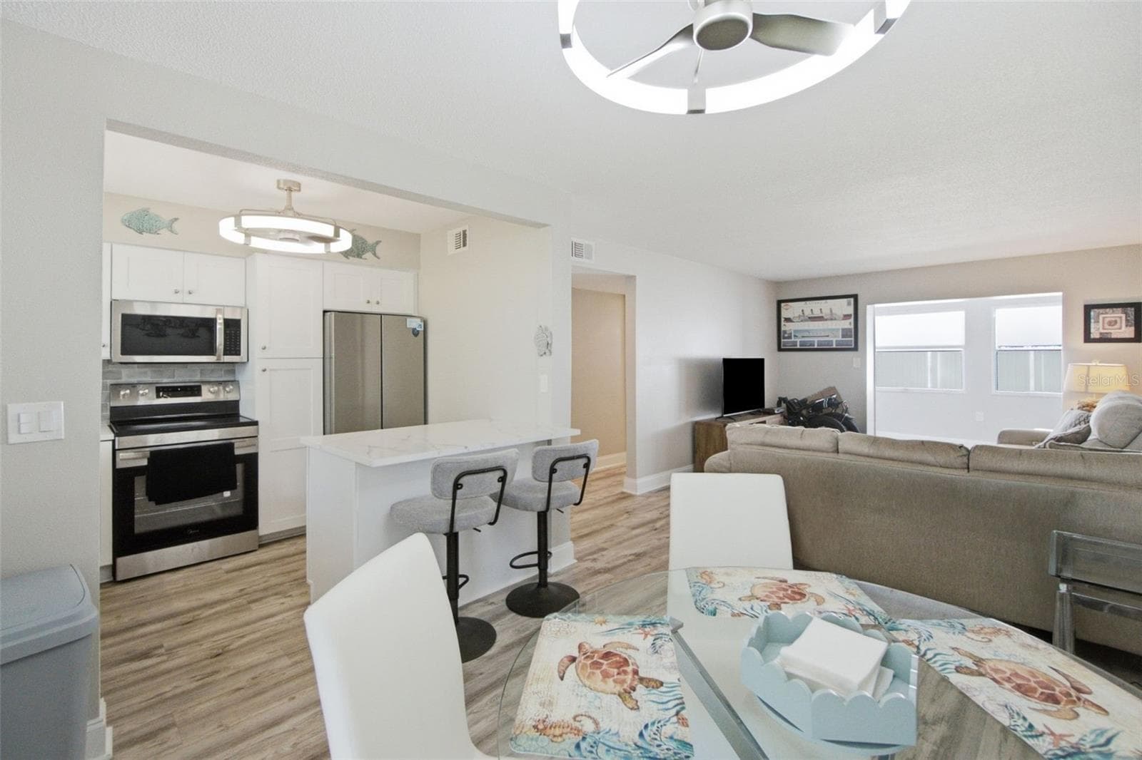 Condominium at 611 GULF DR N #A15, BRADENTON BEACH, photo 3 of 38