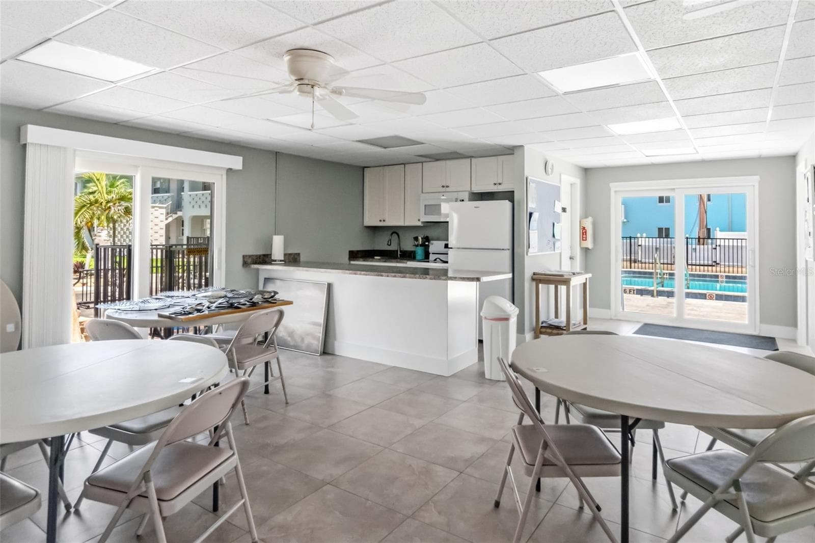 Condominium at 611 GULF DR N #A15, BRADENTON BEACH, photo 21 of 38