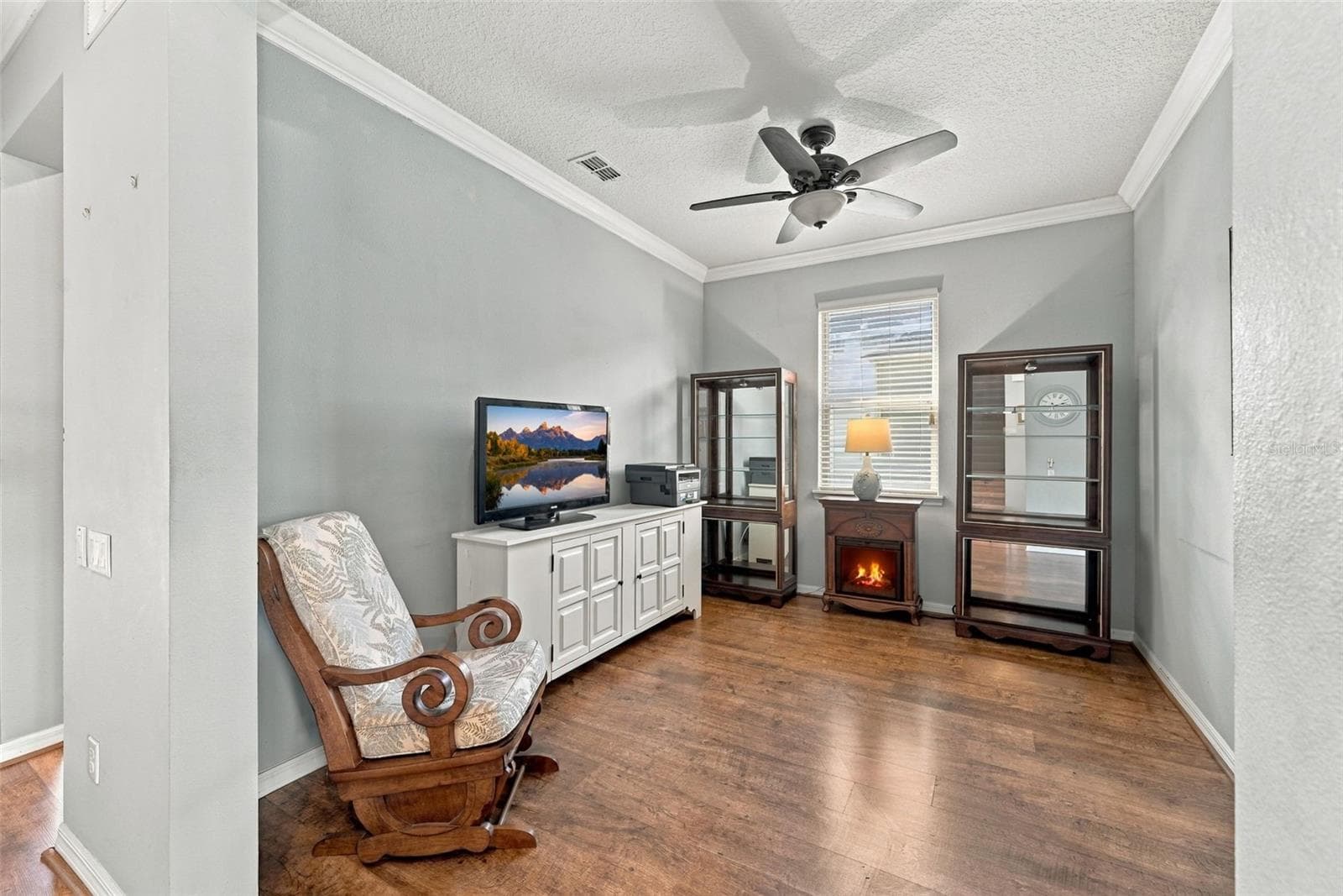 Office/Den - 1st Floor - 536 GRANDE DR, DAVENPORT